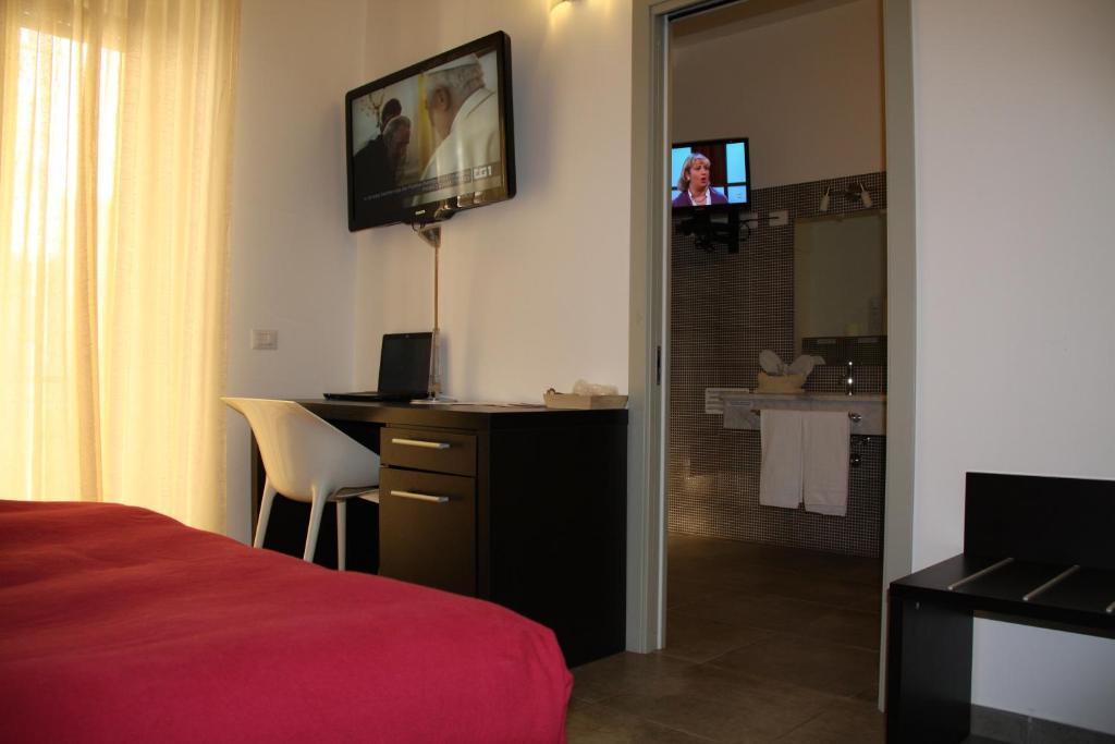 Bcomfort Hotel Cagliari Exterior photo